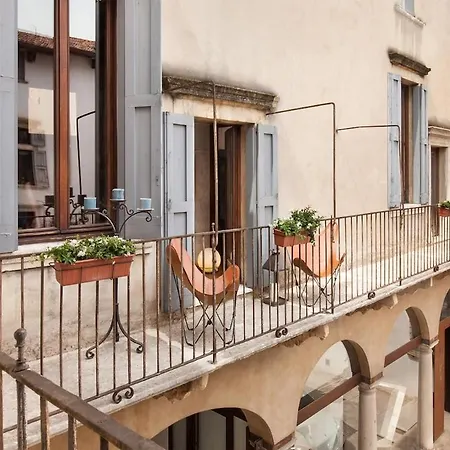 Heritage * Verona