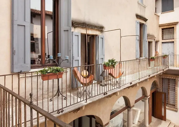 Heritage * Verona